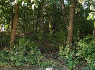 Hickory Valley Rd #1, Milford, MI 48380