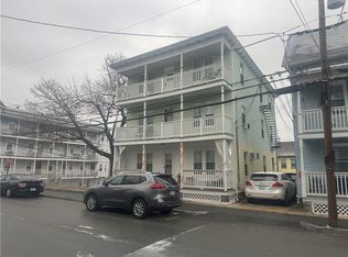 37 Central St, Lincoln, RI 02838