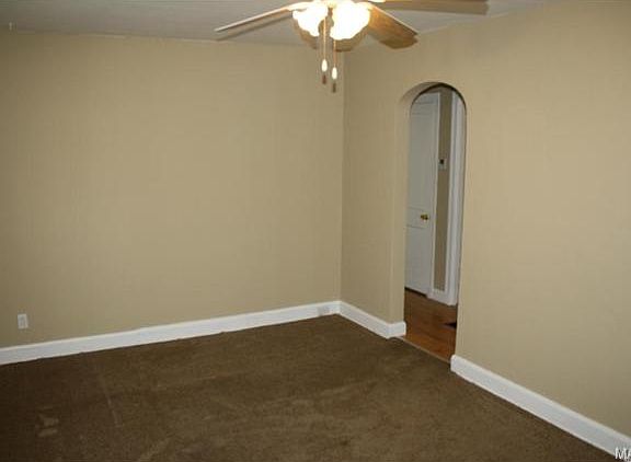 2nd image of 3504 Dix Ave