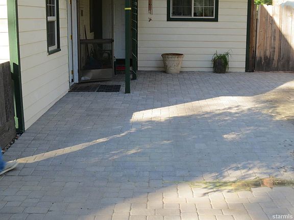 3rd image of 1103 Lodi Ave