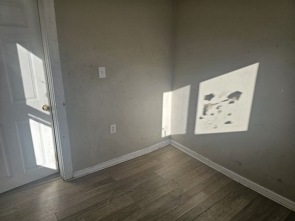3rd image of 36 N Main St #1