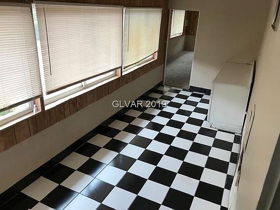 5th image of 5461 Everglade St