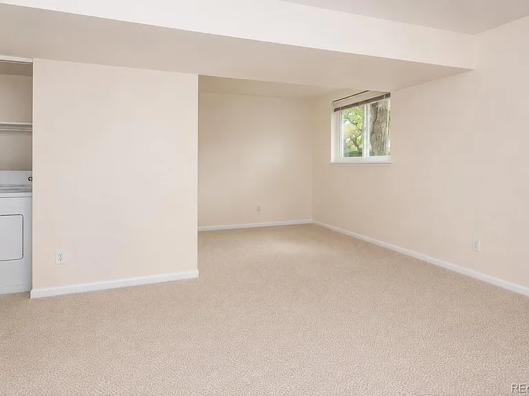 2730 Lafayette Dr — Photo 14
