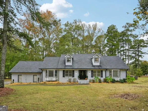 7379 N Mitchell Ct, Villa Rica, GA 30180