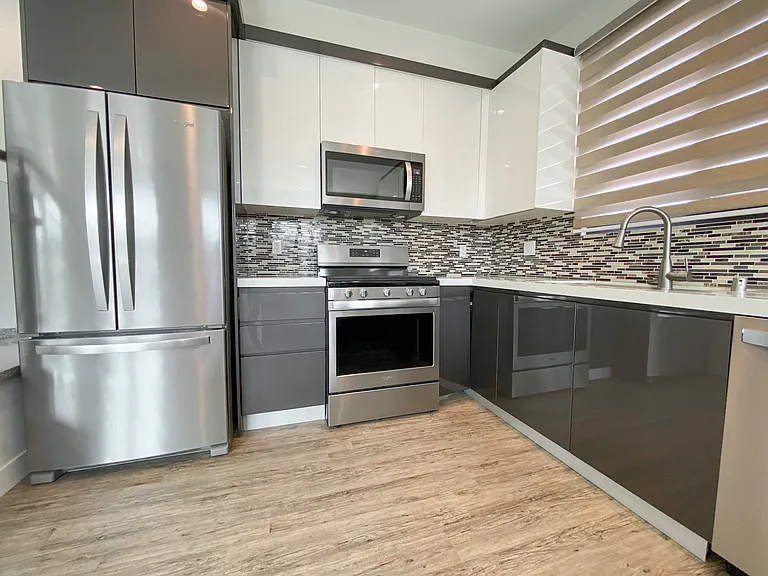 5107 Harold Way #1 — Photo 13