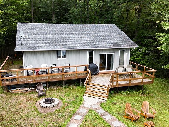 2nd image of 215 Sandwood Dr