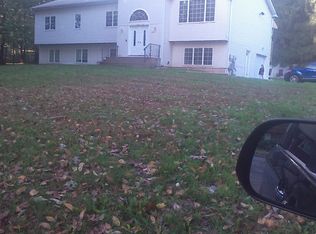 588 Union Rd, Spring Valley, NY 10977