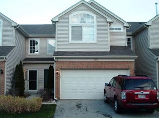 125 E Haines Dr, Hainesville, IL 60030