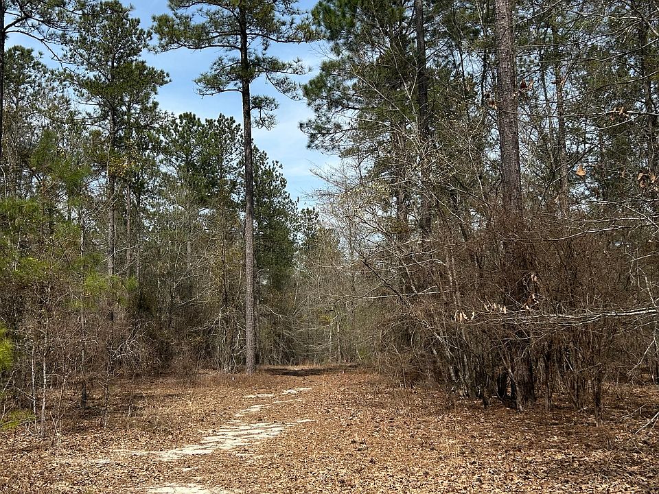 2nd image of 7 Cooks Pond Rd