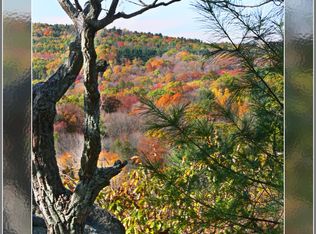 31 Dry Bridge Rd, Canton, CT 06019