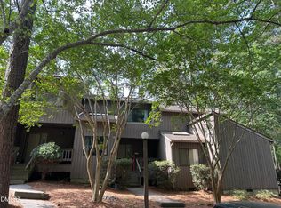 73 Fernwood Ln, Chapel Hill, NC 27516
