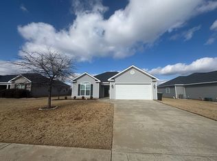 116 Raymond Cir, Warner Robins, GA 31088