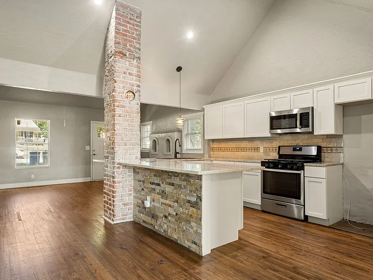 2415 N Boston Ave — Photo 23
