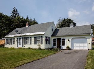 10 Tulip Ln, Greenfield, MA 01301