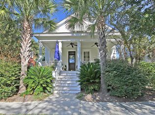 561 Galera Ln, Mount Pleasant, SC 29464