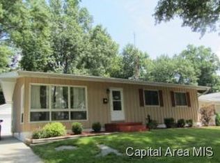 2039 Brentwood Dr, Springfield, IL 62704