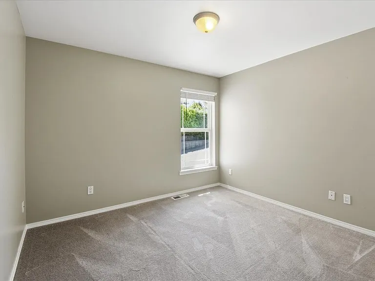 7622 80th Ave NE — Photo 11