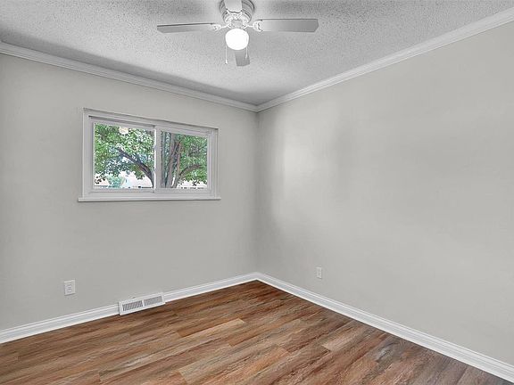 4th image of 645 Gerald Ave