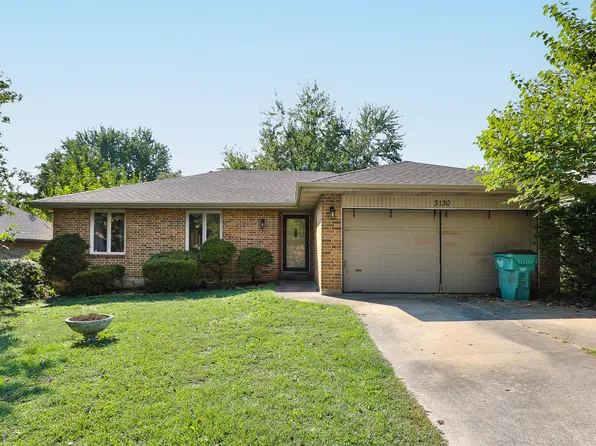 3130 E Meadowmere Street, Springfield, MO 65804