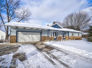 5218 Field Rd, Clio, MI 48420