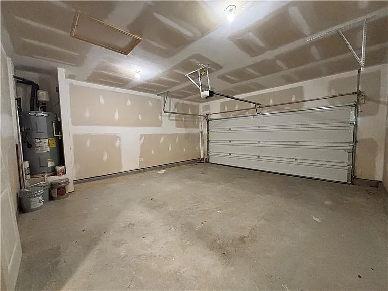 304 Pescara Ct — Photo 24