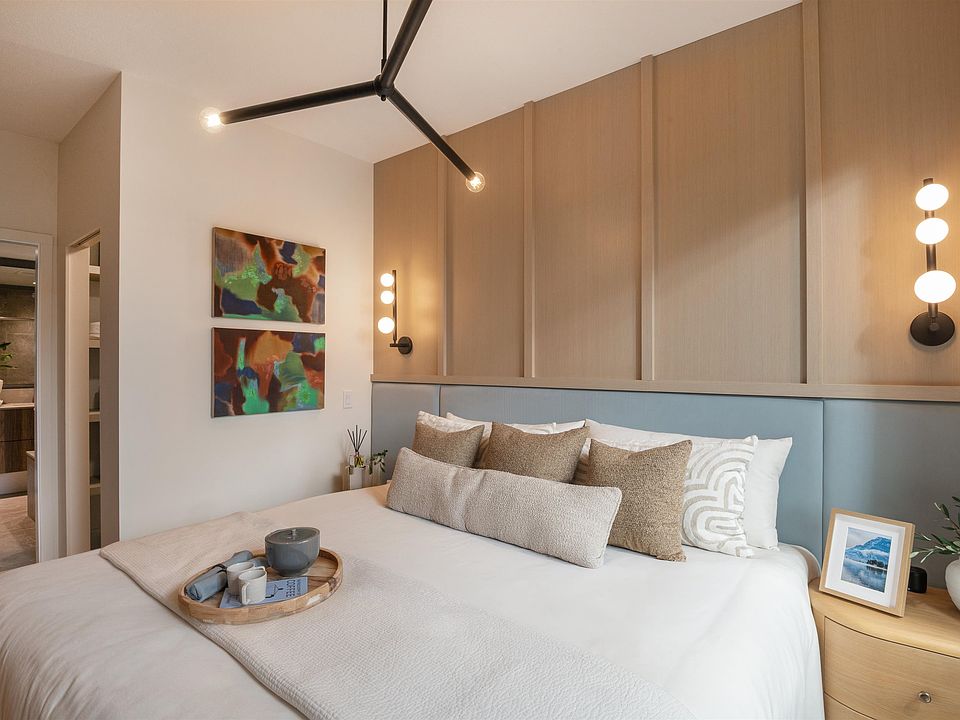 1st image of 2178 Prairie Ave #314