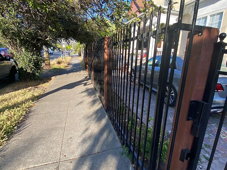 2214 Ashby Ave — Photo 24