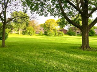 3257 Drew St, Downers Grove, IL 60515