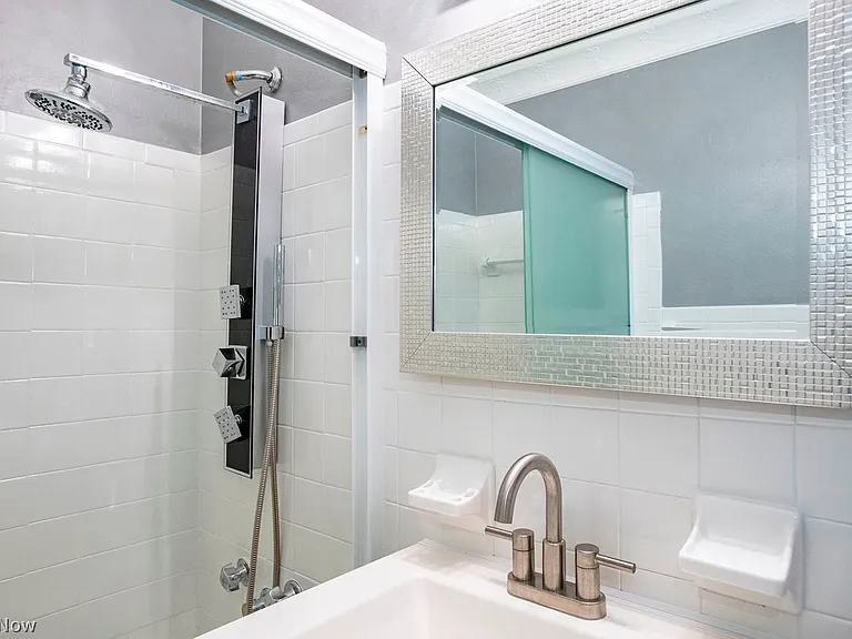 11850 Edgewater Dr #701 — Photo 18