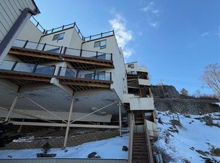 101 State Rt 5 APT 206, Edgewater, NJ 07020