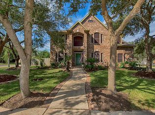 2876 Wimbledon Ln, Friendswood, TX 77546