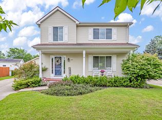 1020 Meadowlark Ln, Howell, MI 48843