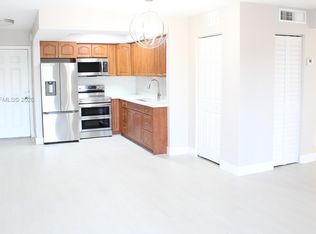 6780 W 2nd Ct APT 401, Hialeah, FL 33012