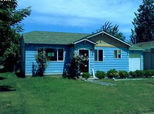 1229 NE 9th Ave, McMinnville, OR