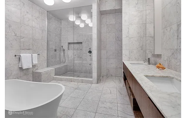 Rented by Douglas Elliman | media 19