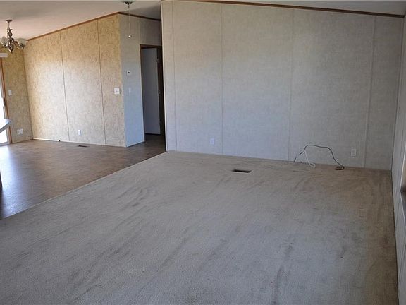 4th image of 8632 Jeanes Ln
