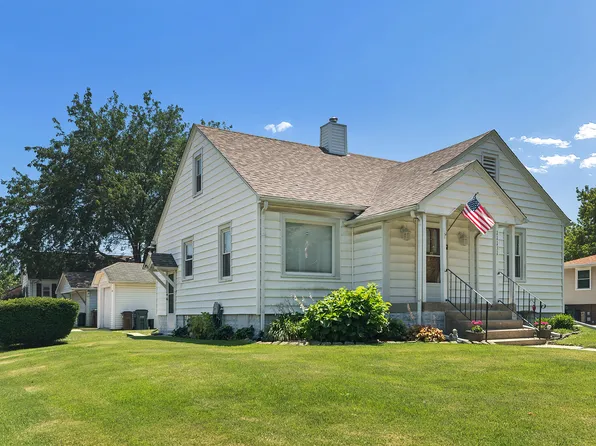 11131 2nd St, Mokena, IL 60448