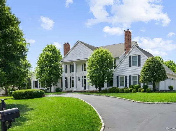 6 Oak Ridge Court, West Harrison, NY 10604