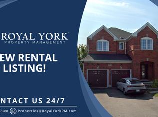 687 Blackwood Blvd #1, Oshawa, ON L1K0G7