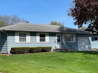 1120 E Cir W, Beaver Dam, WI 53916