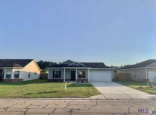 13052 Catahoula Dr, Denham Springs, LA 70726