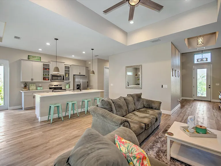 199 Brig Cir W — Photo 4