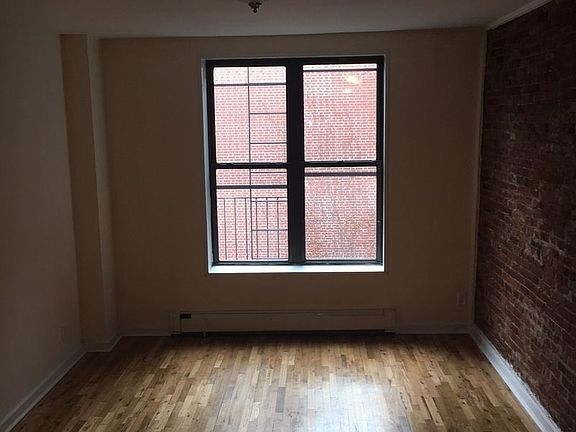 4th image of 435 7th Ave APT 4B