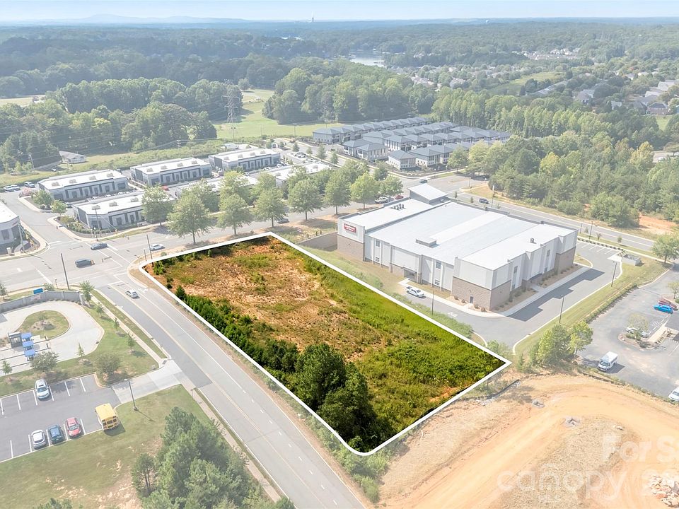 1st image of 211 Singleton Rd