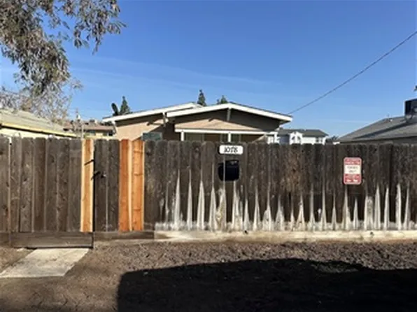 1078 Kenwood Ave, Turlock, CA 95380