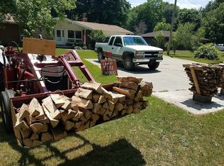 6945 Phillips Rd, North Street, MI 48049