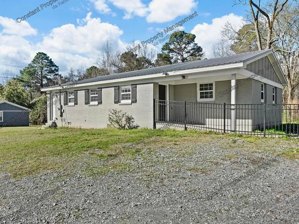 169 Garrison Rd