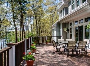 7 Harbor Ridge Rd, Mashpee, MA 02649