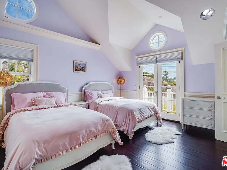 6277 Sea Star Dr — Photo 34
