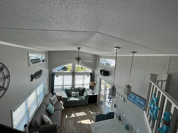 5th image of 1204 Cedar Point Blvd #47